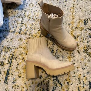 Dolce Vita Cream Heeled Boots